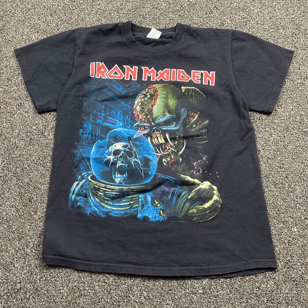 Iron Maiden The Final Frontier Band T-Shirt Black Fruit of the Loom Medium